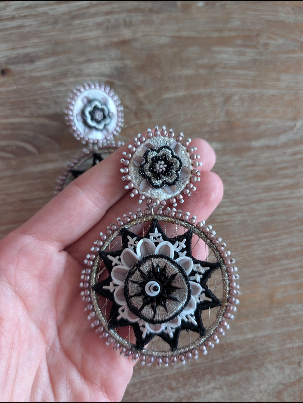 Mignonne Gavigan Jacey Earrings - Picture 3 of 6